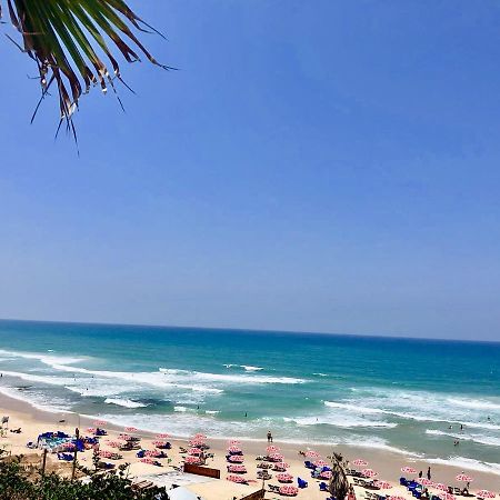 Studio Apartment In Bat-Yam Бат-Ям Екстер'єр фото